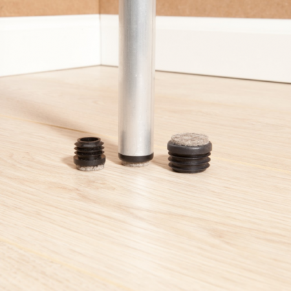 Viltglijder vast vilt ronde holle poten 11-12 mm ( set van 4 )