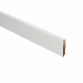 Meranti plint recht 45x9 mm wit gegrond