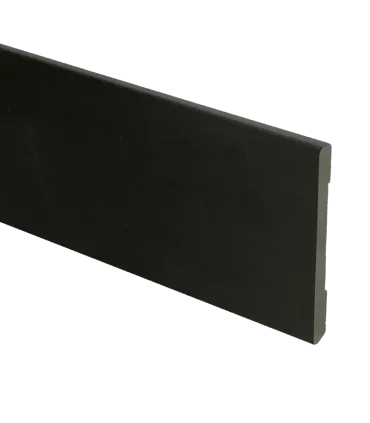 MDF Moderne plint 70x6 zwart voorgelakt RAL 9005